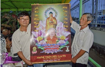 Viếng tang thân mẫu TT Nguyễn Thành Bổn
